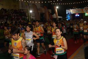 BIB: 180, 15492, 15065, 15888
                            <button type="button" onclick="openModal(9884503)" class="btn btn-primary btn-sm float-right btn-popup" data-toggle="modal" data-target=".modal-high-quality">
                        <i class="fas fa-shopping-cart"></i> Add to Cart
                    </button>
                                            <button type="button" onclick="isThisMe(9884503, true)" class="btn btn-success btn-sm float-right btn-popup btn-isme hidden" data-toggle="tooltip" data-placement="bottom" title="นี่คือรูปของคุณใช่ไหม คลิกที่นี่เพื่อเอาเข้าอัลบั้ม">
                        <i class="fas fa-plus"></i> Add to album
                    </button>
                    <button type="button" onclick="isThisMe(9884503, false)" class="btn btn-warning btn-sm float-right btn-popup btn-isnotme hidden">
                        <i class="fas fa-ban"></i> Remove from album
                    </button>